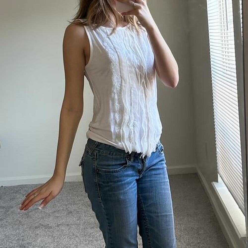 Vintage ivory lace trim ruffle cami